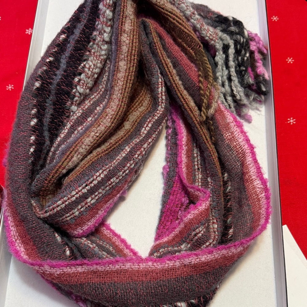 Chic Multicolor Knit Scarf
